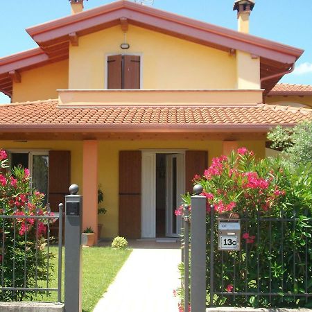 Bed and Breakfast Giulietta E Romeo Peschiera del Garda Exterior foto