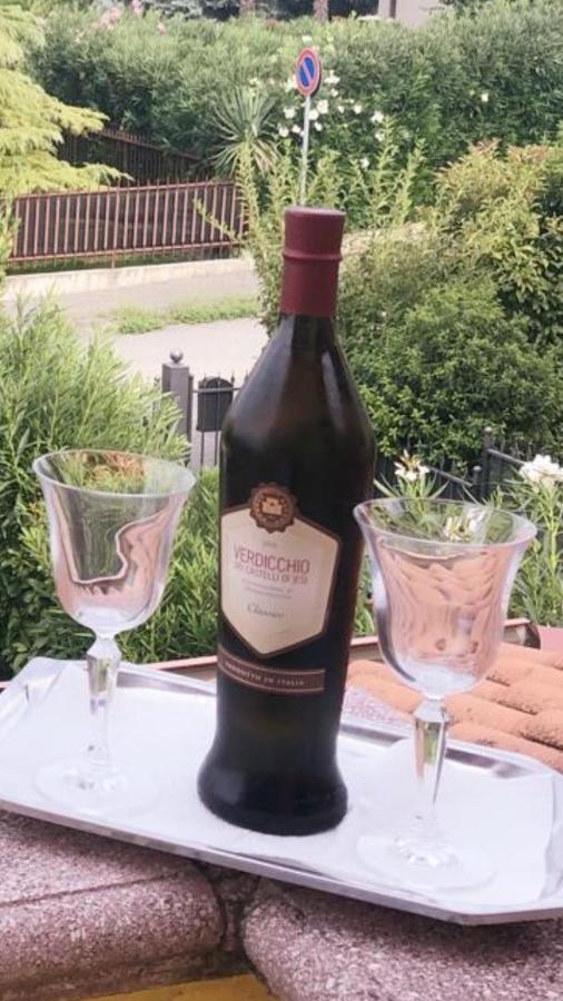 Bed and Breakfast Giulietta E Romeo Peschiera del Garda Exterior foto
