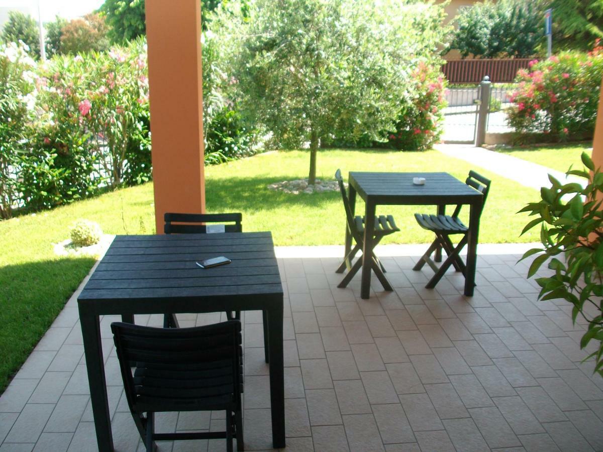Bed and Breakfast Giulietta E Romeo Peschiera del Garda Exterior foto