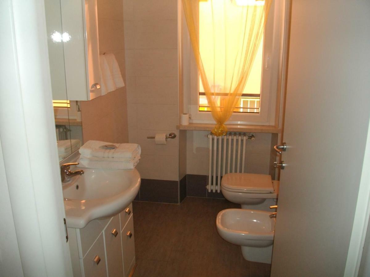 Bed and Breakfast Giulietta E Romeo Peschiera del Garda Exterior foto