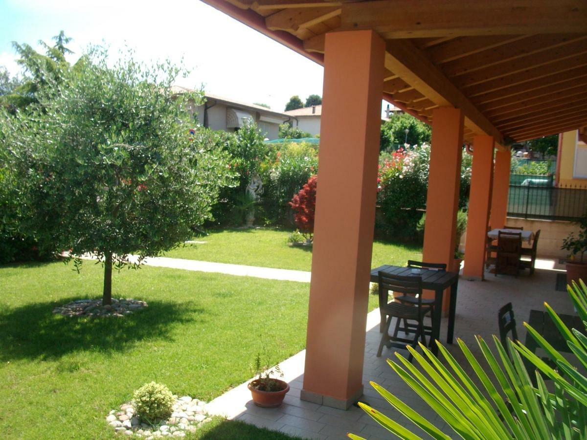 Bed and Breakfast Giulietta E Romeo Peschiera del Garda Exterior foto