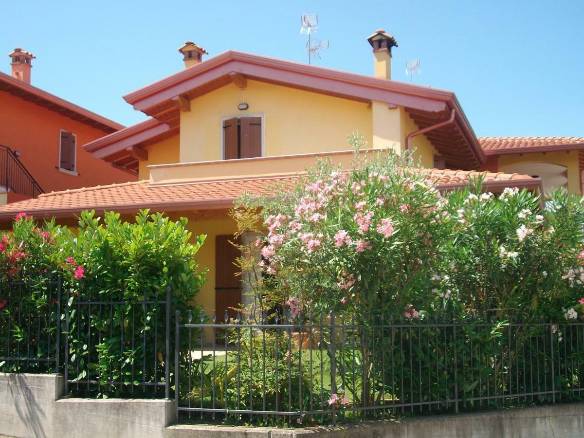 Bed and Breakfast Giulietta E Romeo Peschiera del Garda Exterior foto